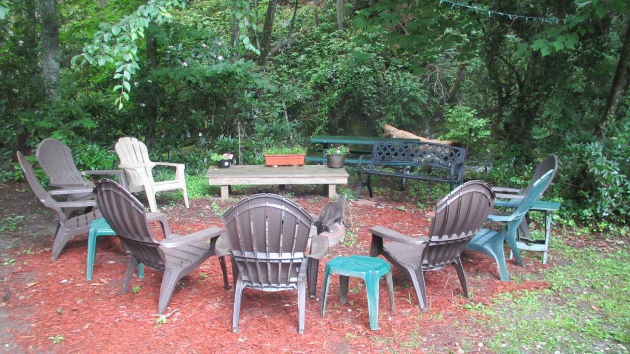 Buffalo Creek Bed And Breakfast ロビンズビル エクステリア 写真